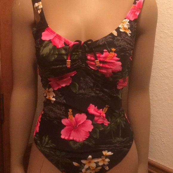 Other - FLORAL WHOLE PIECE SWIMSUIT